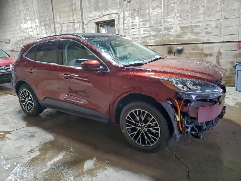 2021 Ford Escape Titanium