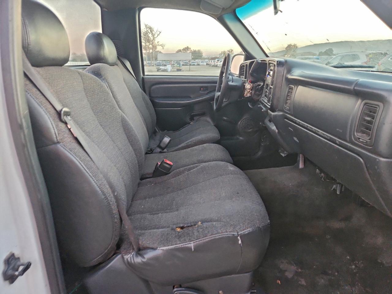 2000 Chevrolet Silverado C1500