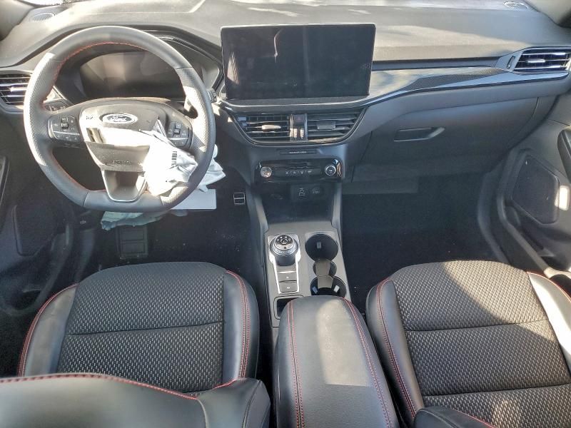 2024 Ford Escape st Line