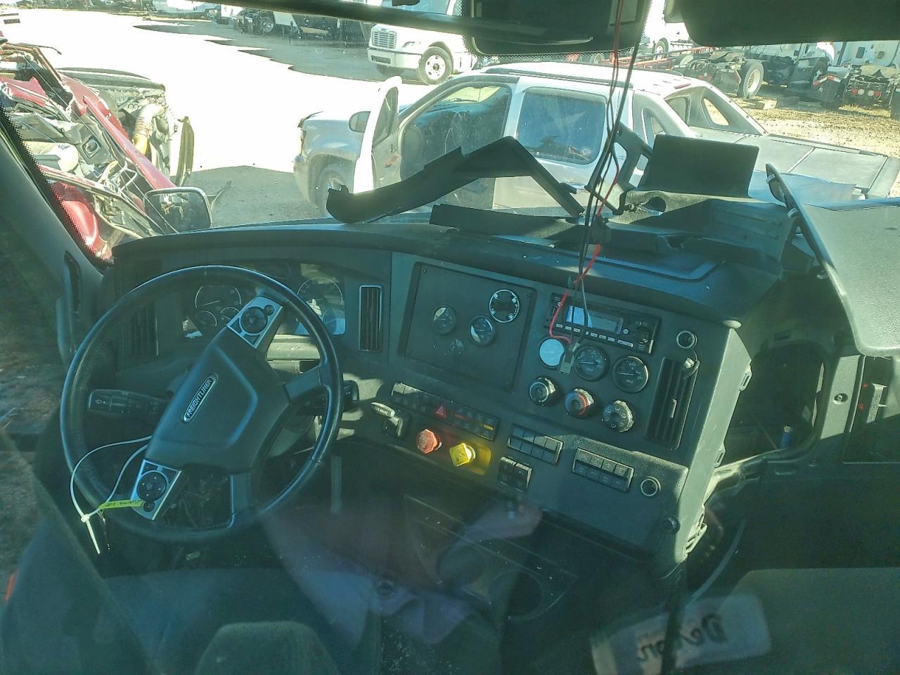 2024 Freigliner 2024 Freightliner Cascadia 116 Semi Truck