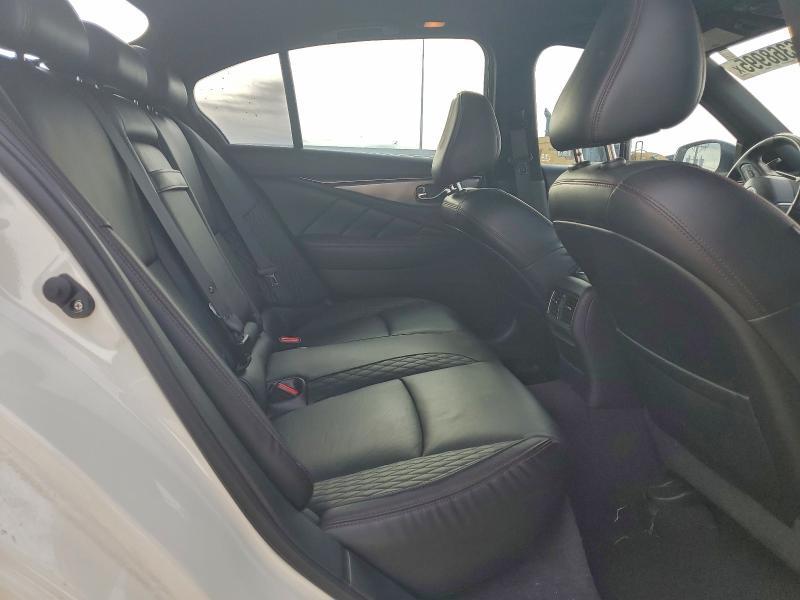 2018 Infiniti Q50 red Sport 400