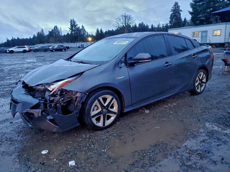 2016 Toyota Prius Three Touring