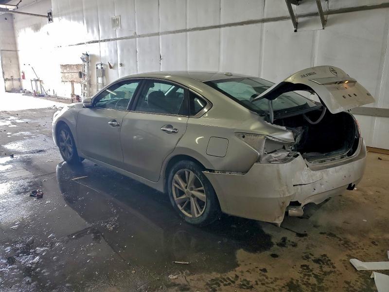 2014 Niss Altima 2.5