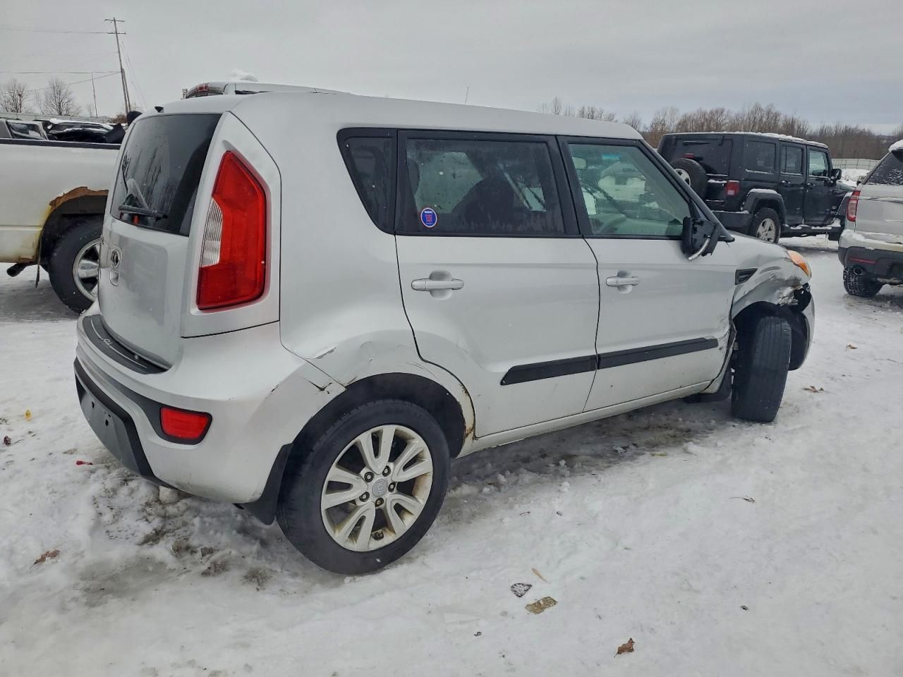 2013 KIA Soul +