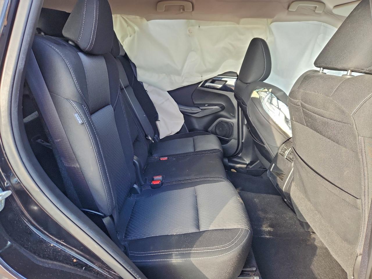 2024 Mitsubishi Outlander es