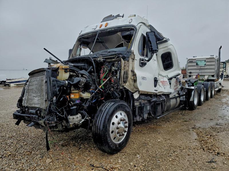 2016 Freightliner Cascadia 125 Semi Truck