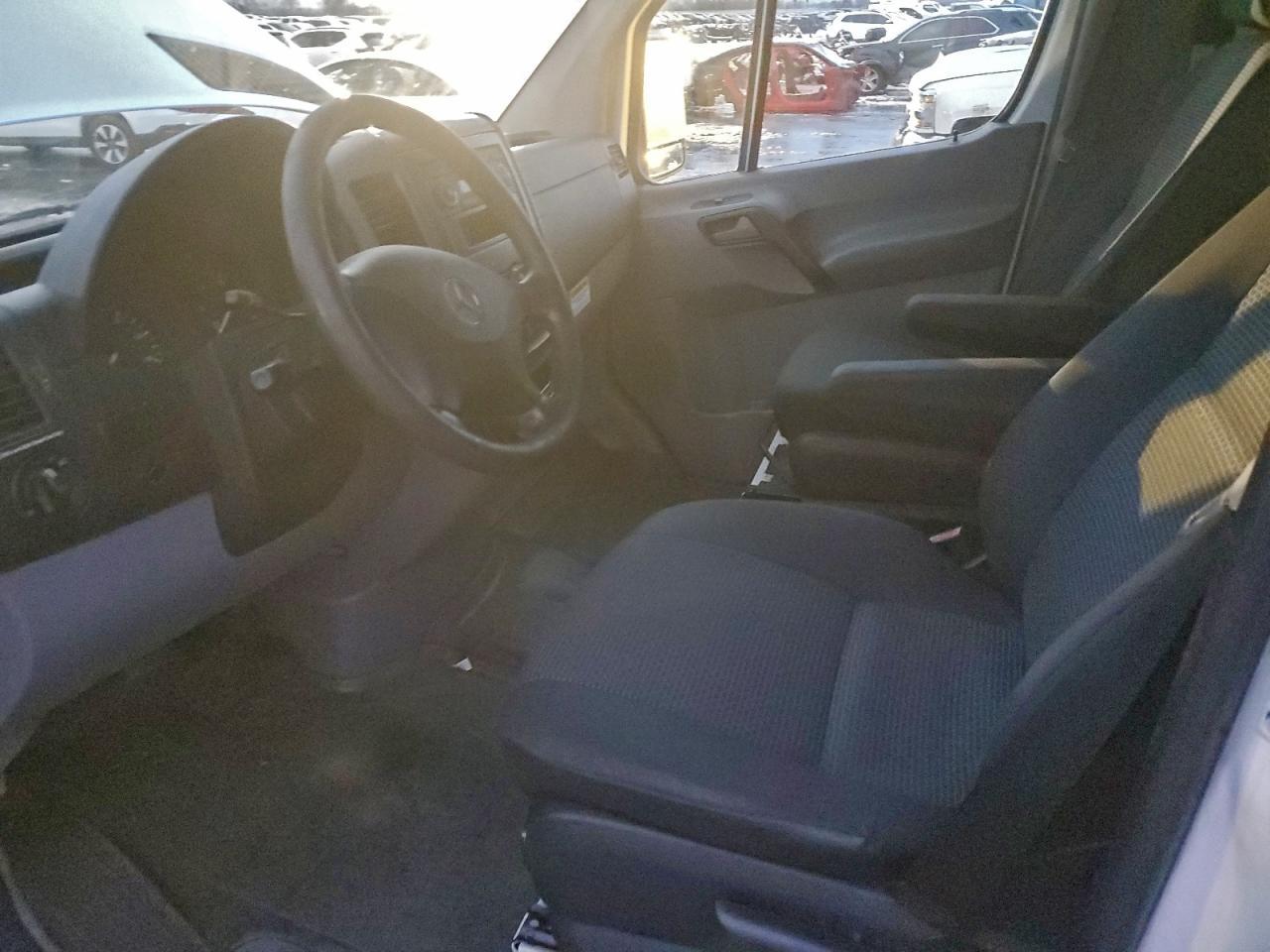 2010 Mercedes-Benz Sprinter 2500