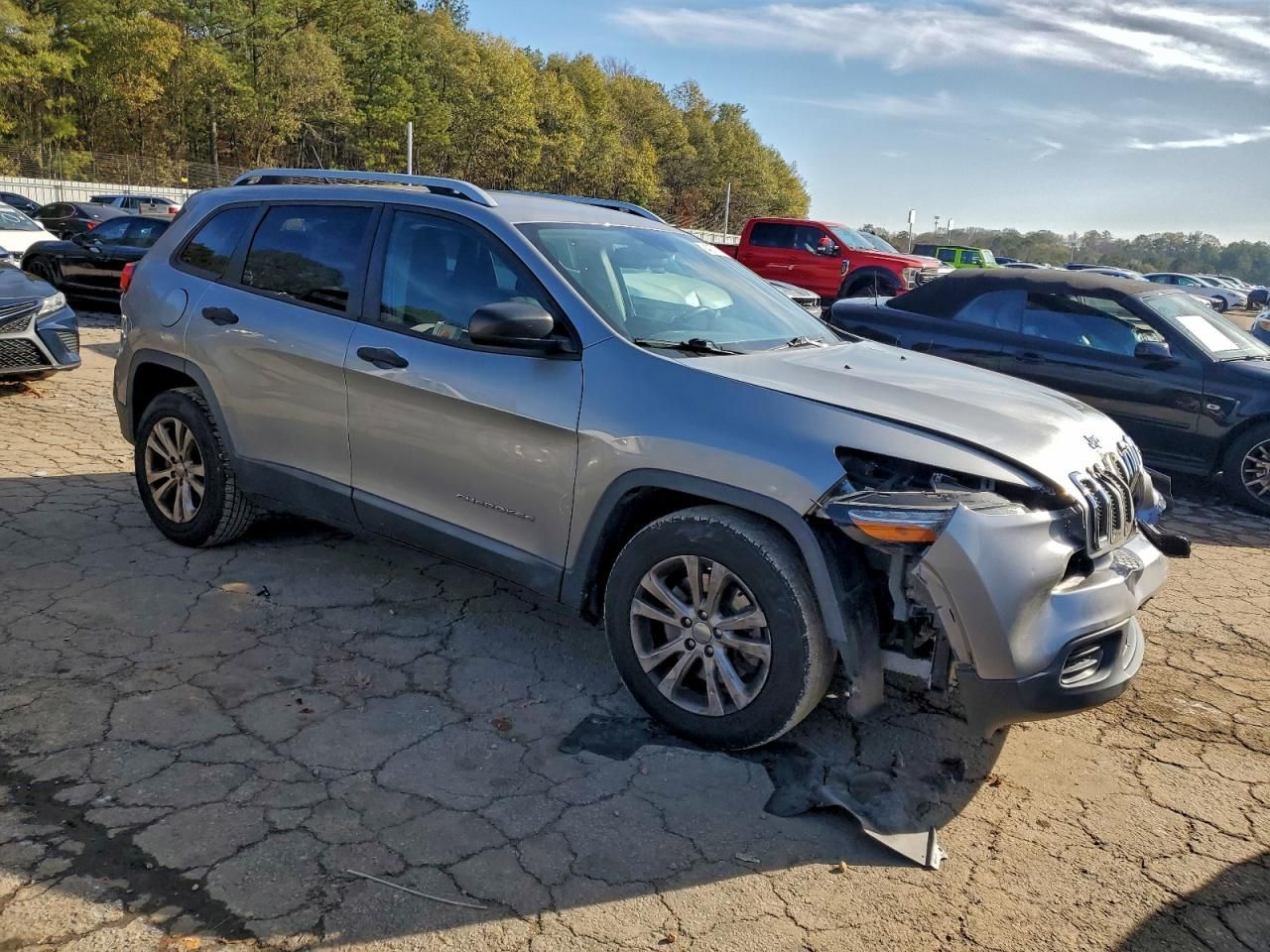 2015 Jeep Cherokee Sport