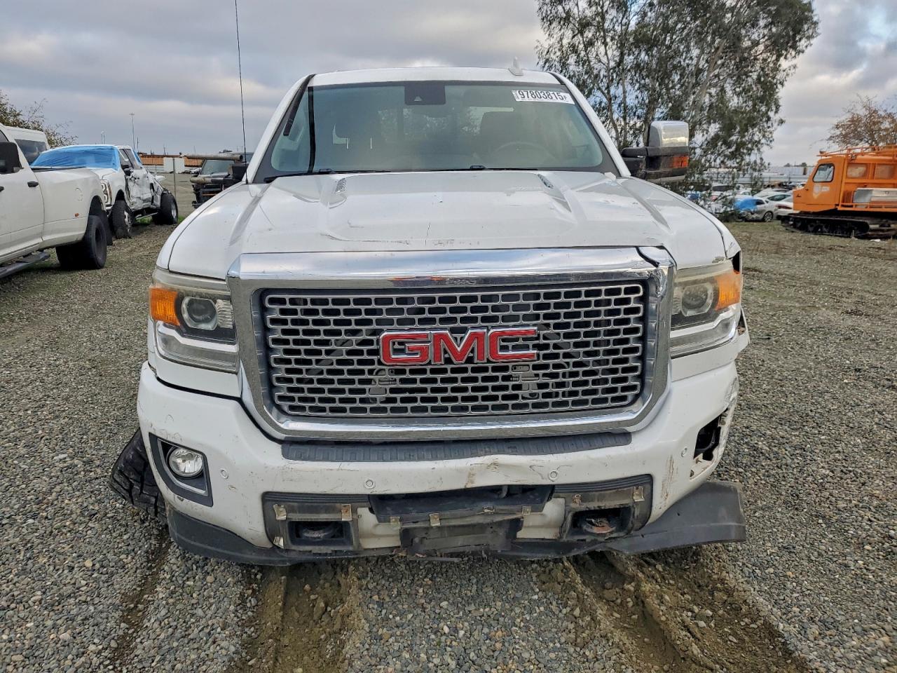 2016 GMC Sierra K2500 Denali