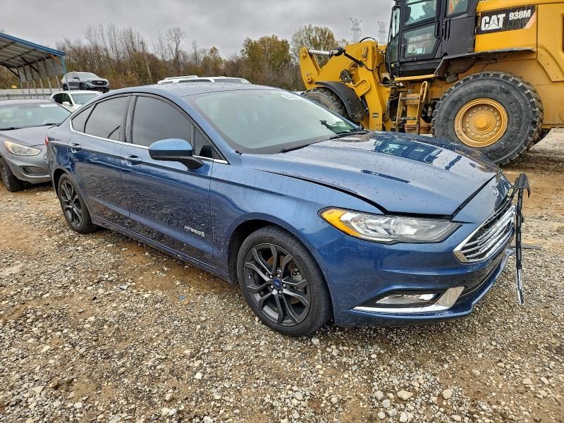 2018 Ford Fusion se Hybrid