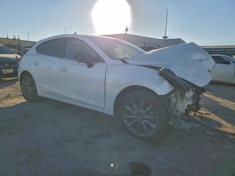 2018 Mazda 3 Touring