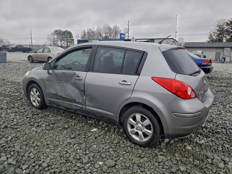 2012 Nissan Versa s