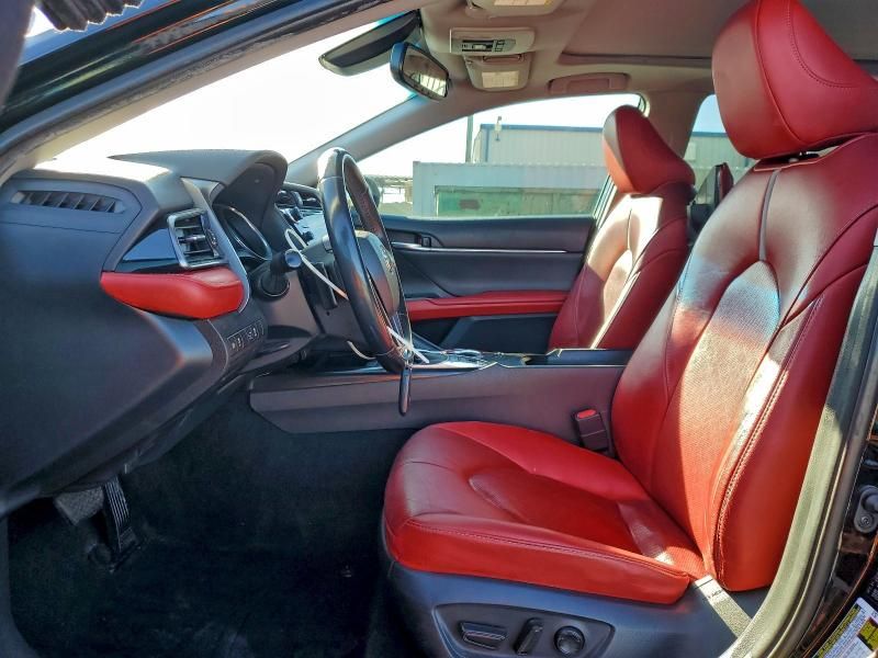 2020 Toyota Camry xse