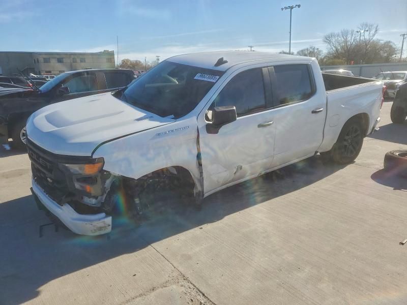 2025 Chevrolet Silverado C1500 Custom