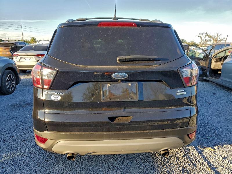 2018 Ford Escape sel
