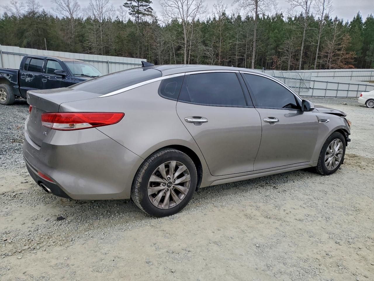 2016 KIA Optima ex