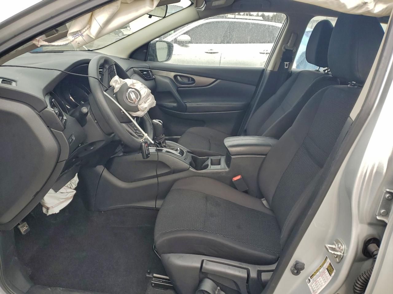 2021 Nissan Rogue Sport s