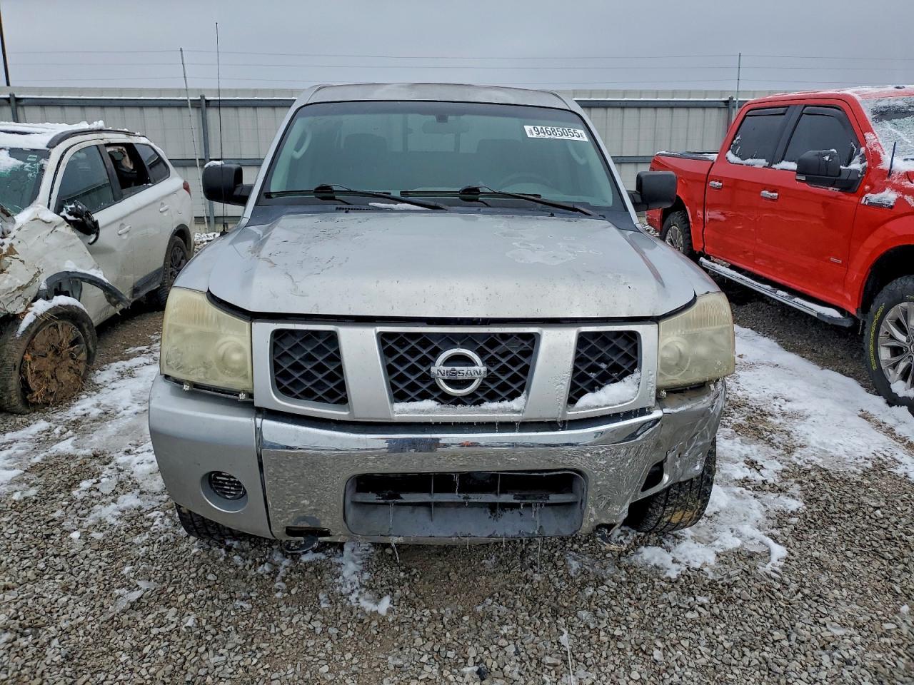 2004 Nissan Titan XE