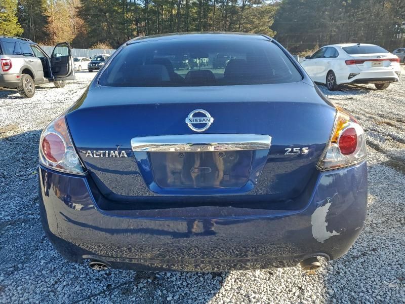 2011 Nissan Altima Base