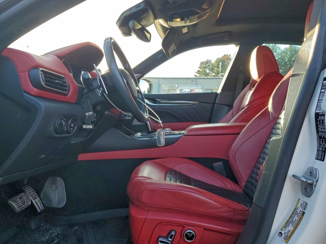 2022 Maserati Levante Base