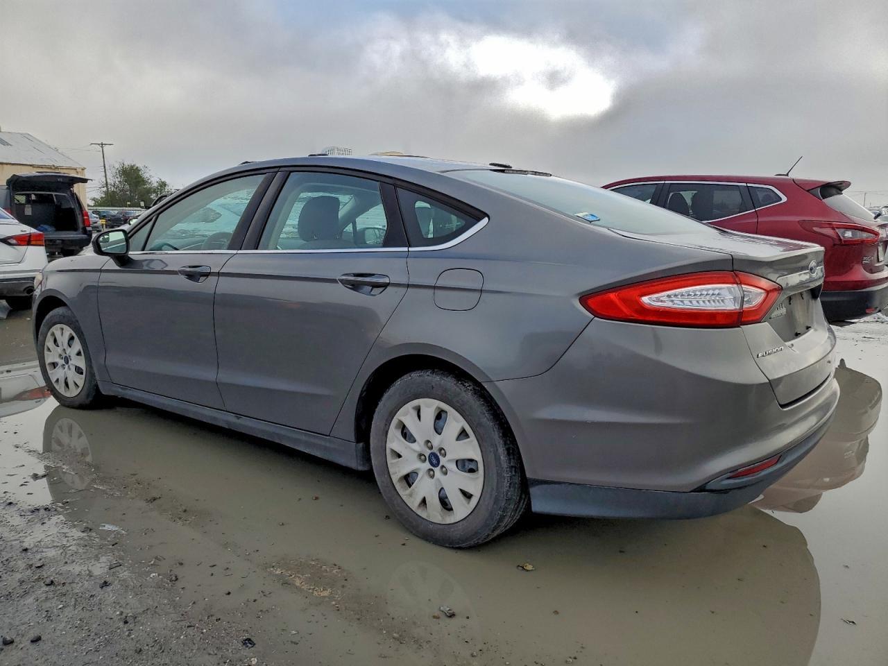 2014 Ford Fusion s