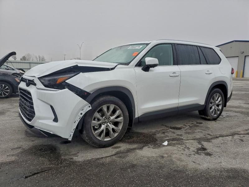 2026 Toyota Grand Highlander le