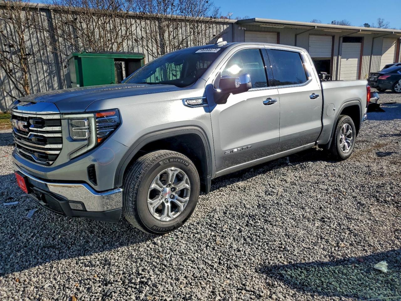 2025 GMC Sierra C1500 slt