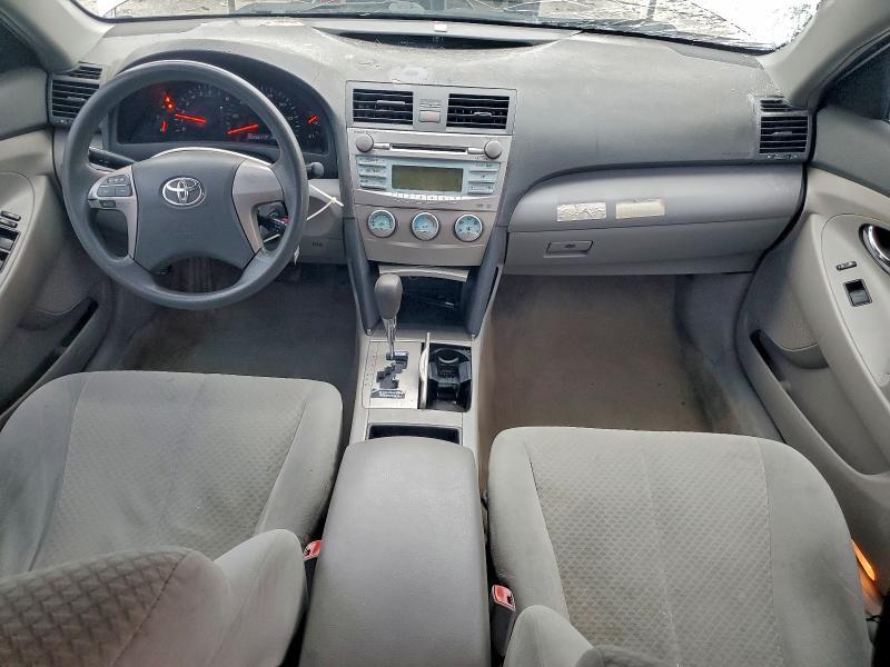 2009 Toyota Camry le