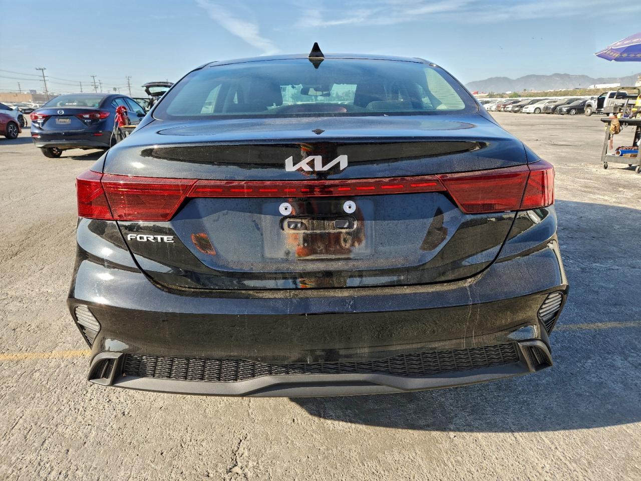 2024 KIA Forte lx