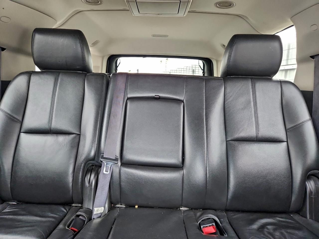 2013 Chevrolet Suburban K1500 lt