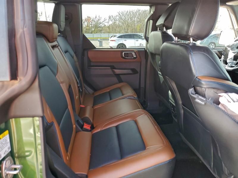 2024 Ford Bronco Outer Banks