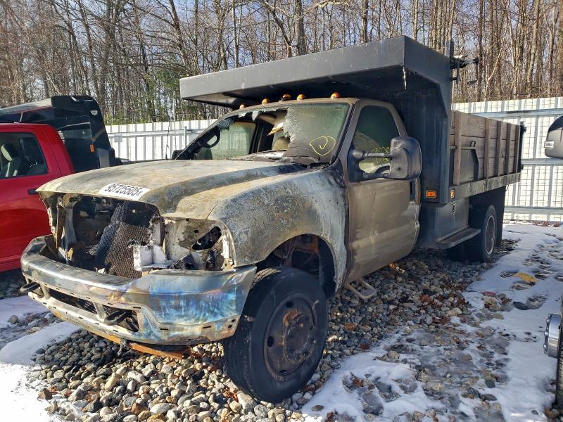 2001 Ford F450 Super Duty Dump Truck