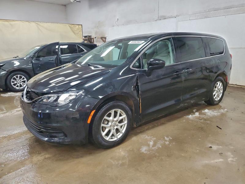 2017 Chrysler Pacifica lx