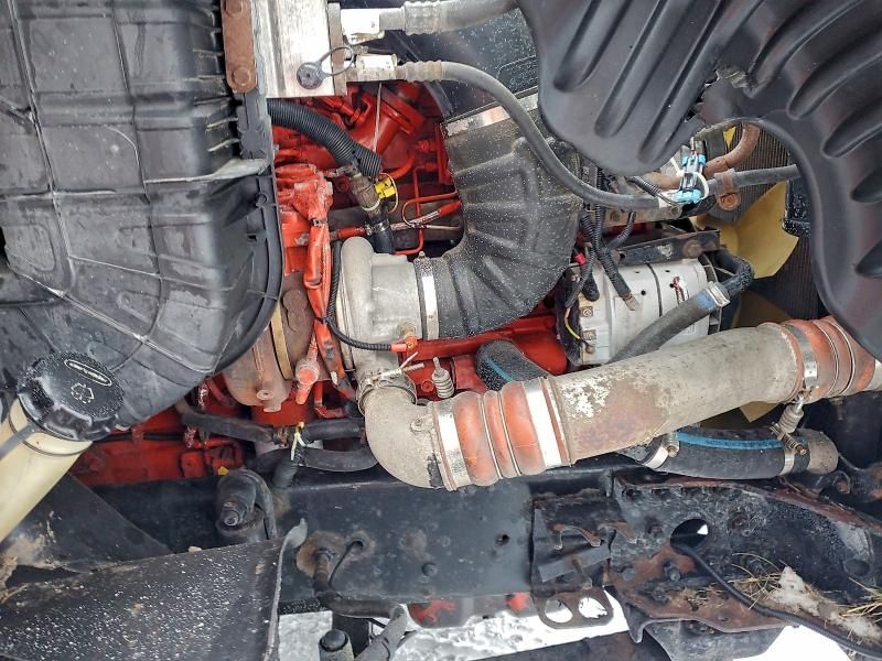 2014 Freightliner Cascadia 125