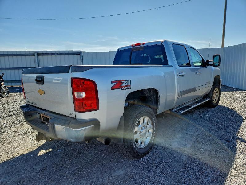 2013 Chevrolet Silverado K2500 Heavy Duty LTZ