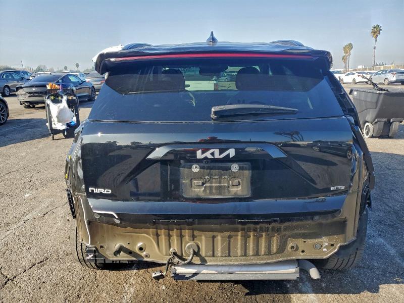 2023 KIA Niro sx