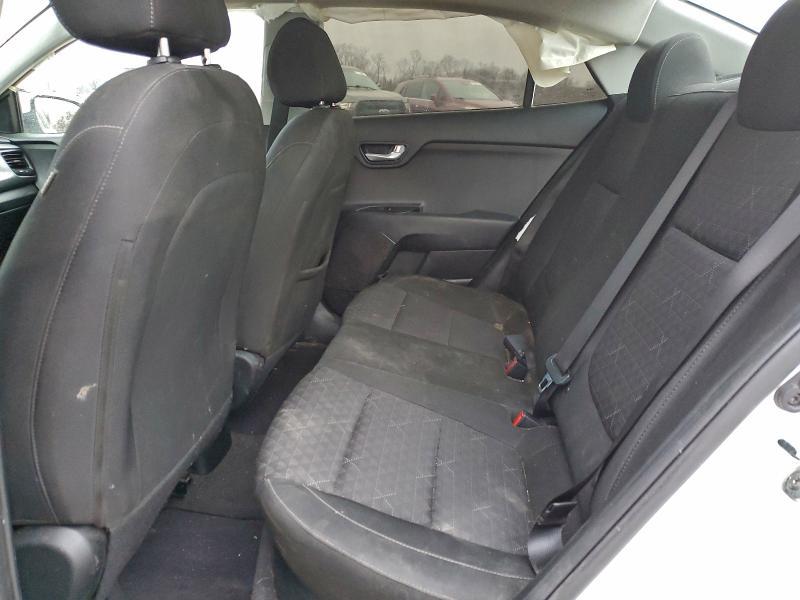 2022 KIA Rio lx