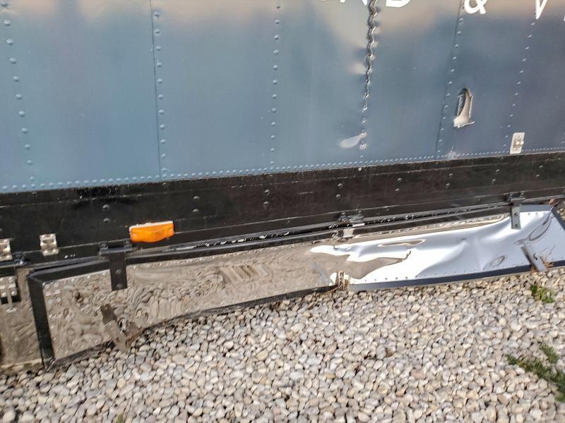 1999 Kentucky Dry van Trailer