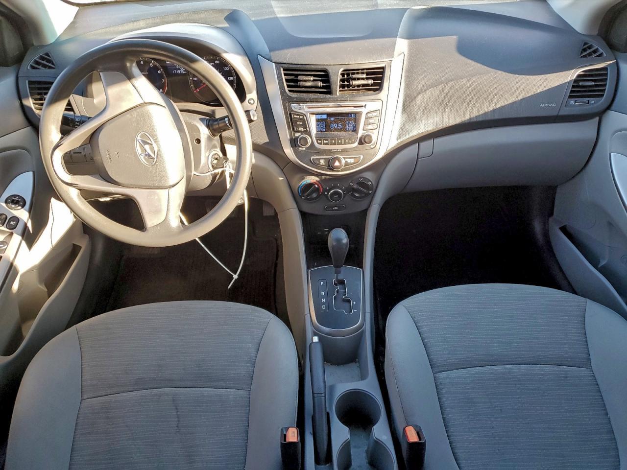 2015 Hyundai Accent gls Automatic