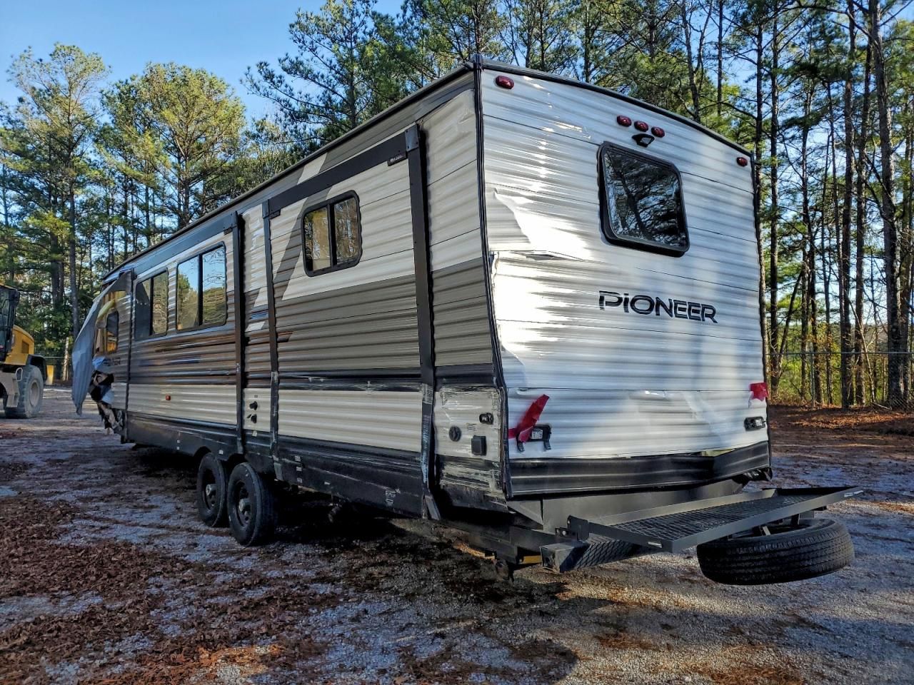 2022 Pioneer Trailer