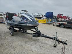 Botes salvage sin ofertas aún a la venta en subasta: 2008 Yamaha FX JET SKI