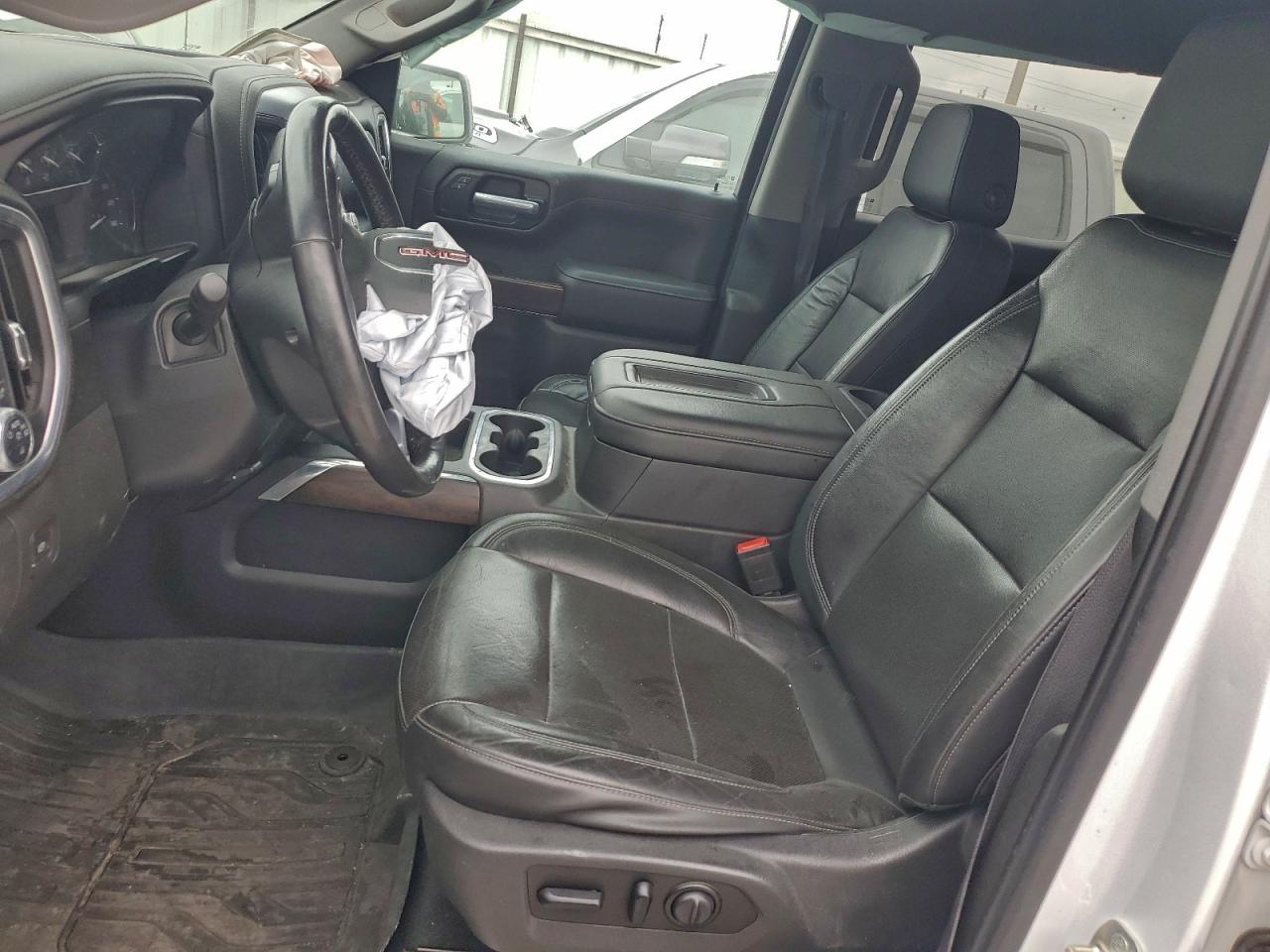 2020 GMC Sierra C1500 slt