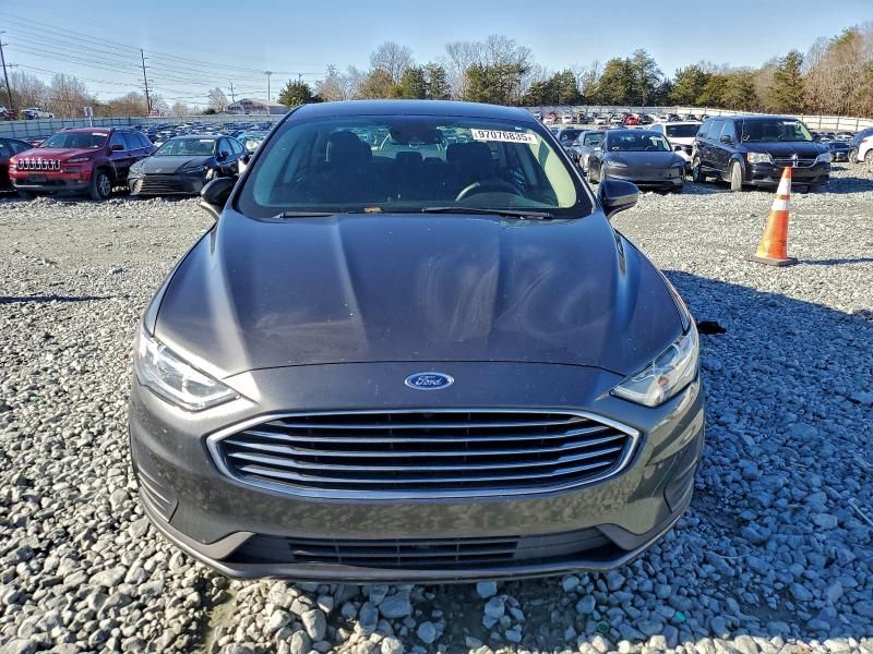 2020 Ford Fusion se