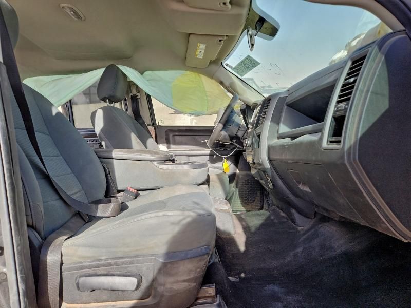 2013 Dodge 2013 ram 1500 st