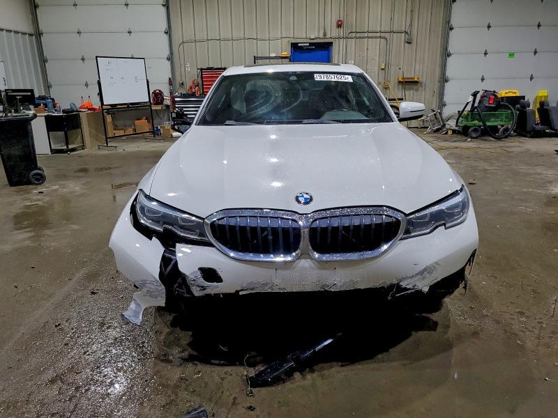 2021 BMW 330xi