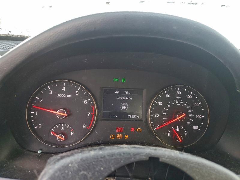 2017 KIA Cadenza Premium