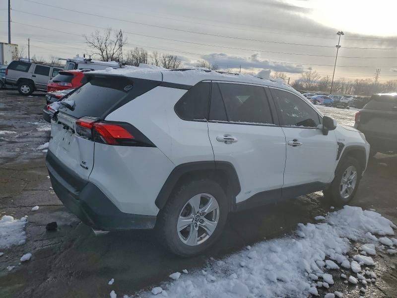 2021 Toyota Rav4 le