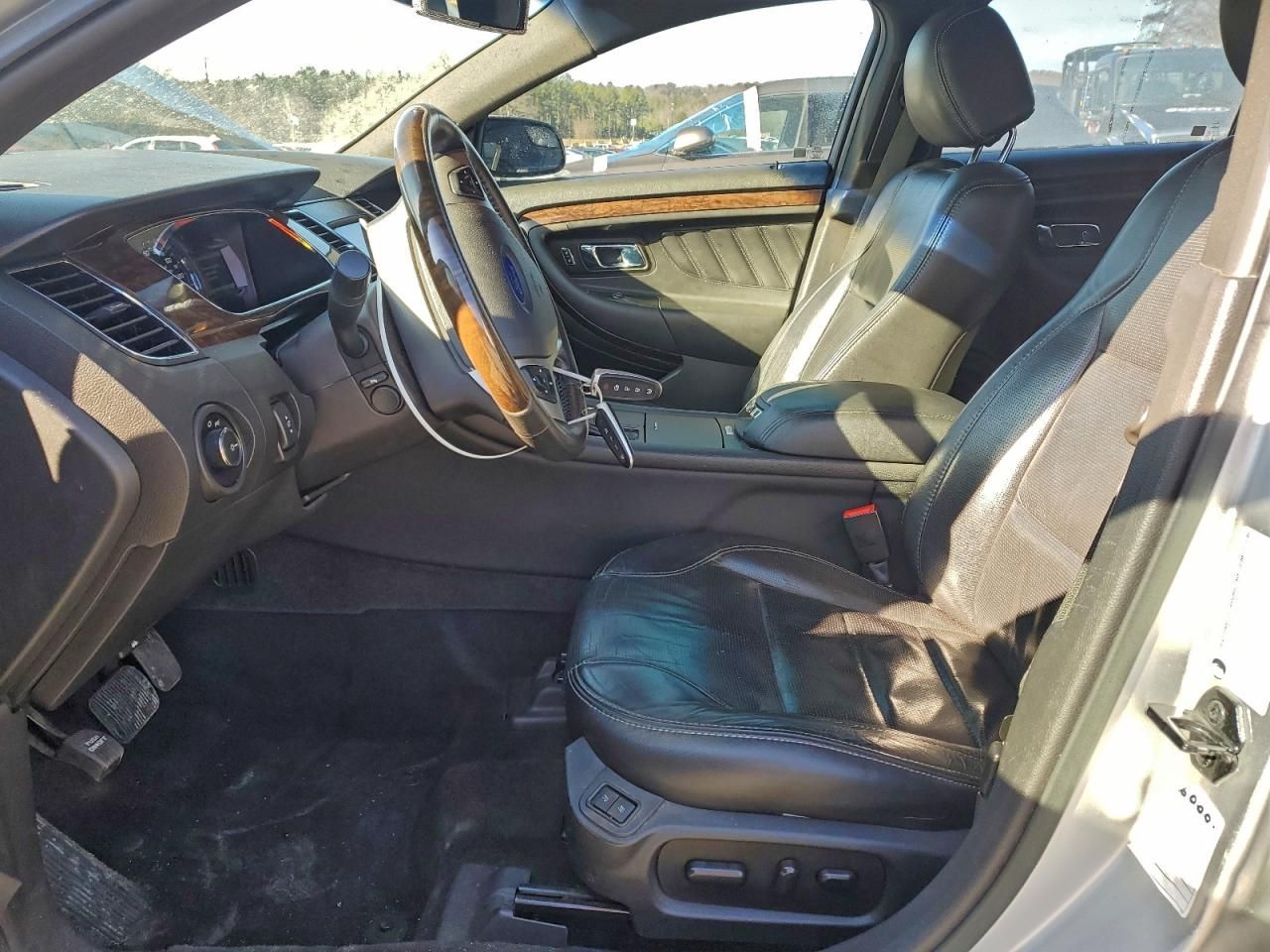 2016 Ford Taurus Limited