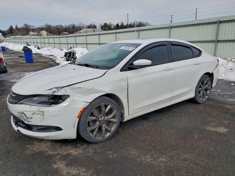 2015 Chrysler 200 s