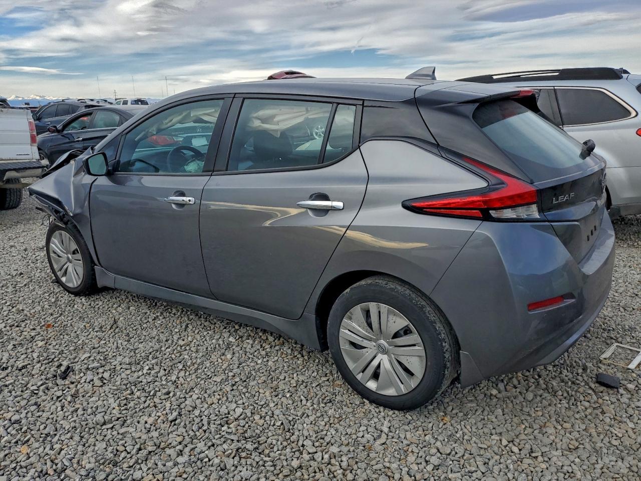 2024 Nissan Leaf s